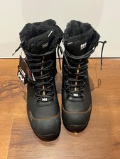 Helly Hansen Winter Boots One Boot Size 8 + One Boot Size 6.5 - NEW Without Box