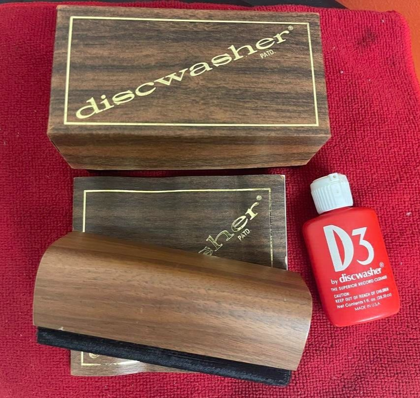 Discwasher Brush Record Cleaning Brush In Original Box eBay