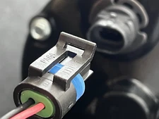 PIGTAIL PLUG CONNECTOR  FOR OCP THERMAL SWITCH FOR BLUE BIRD, FREIGHTLINER, FORD