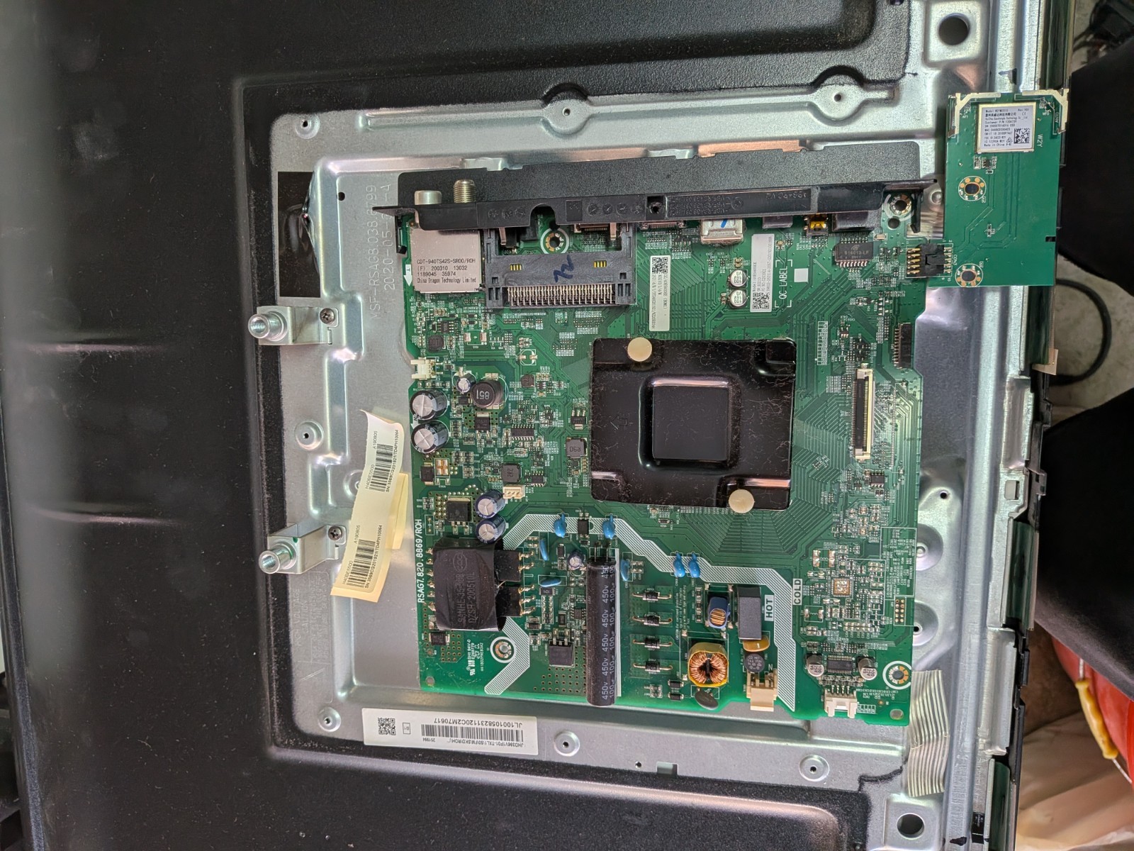 SCHEDA MADRE RSAG7.820.8869/ROH PER TV HISENSE H40BE5500