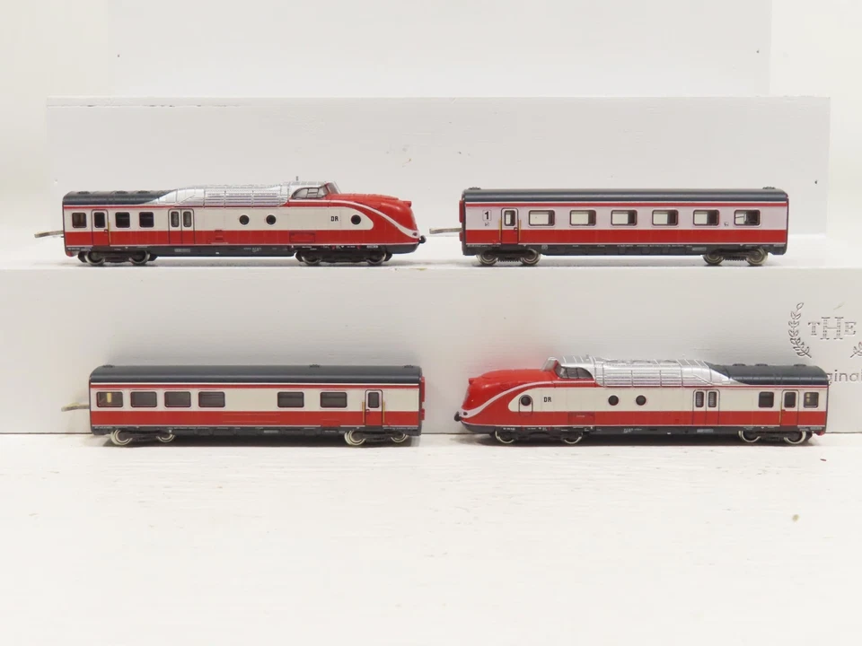 Marklin 88731 Z Mini Club DR Diesel Passenger Train Set LN  - Image 3 of 4