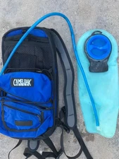 Camelbak M.U.L.E Hydration Hiking Biking Backpack Blue/Black with a 70oz Bladder