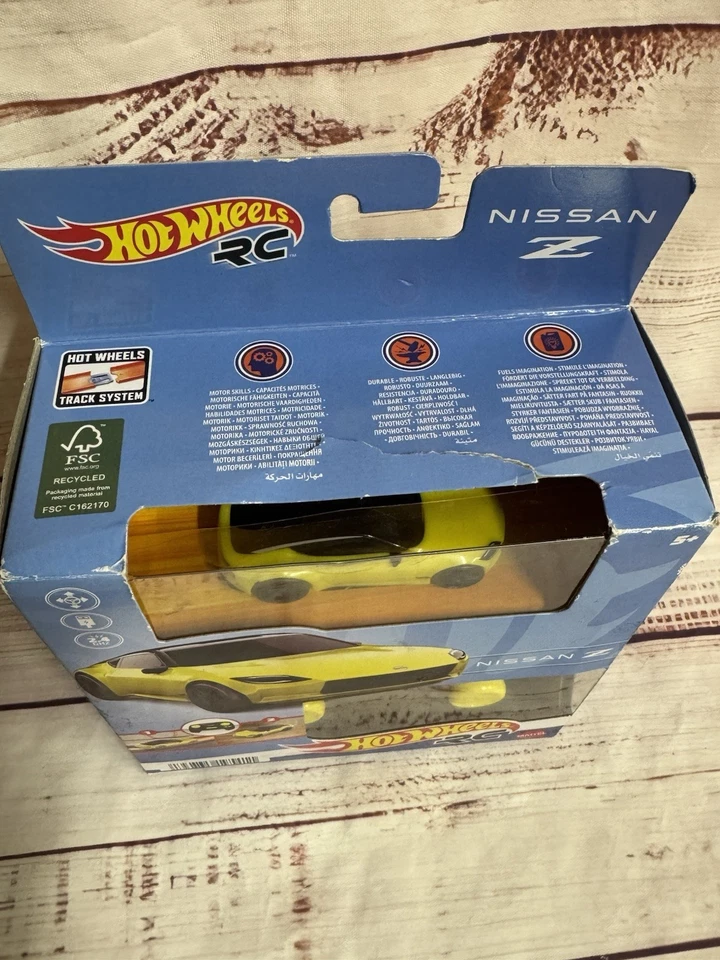 Hot Wheels 1:64 Scale Nissan Z, Battery-Powered RC Car for On- or Off-Track Play - Image 2 of 4