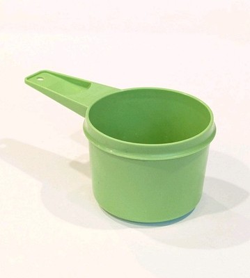 VTG 70s Tupperware Lime Green Replacement Measuring Cup Two Thirds 2/3rds
