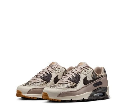 New Nike Air Max 90 SE Women s Snakeskin Sneakers   New in Box   Size 7 & 7.5