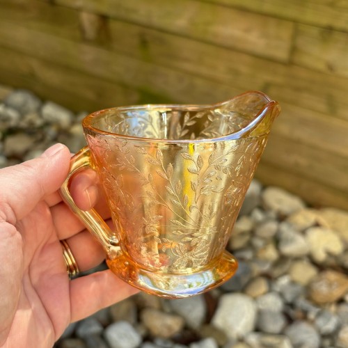 JEANNETTE Iridescent Floragold Pressed Glass Creamer & Sugar Bowl no lid PRETTY - Picture 5 of 16