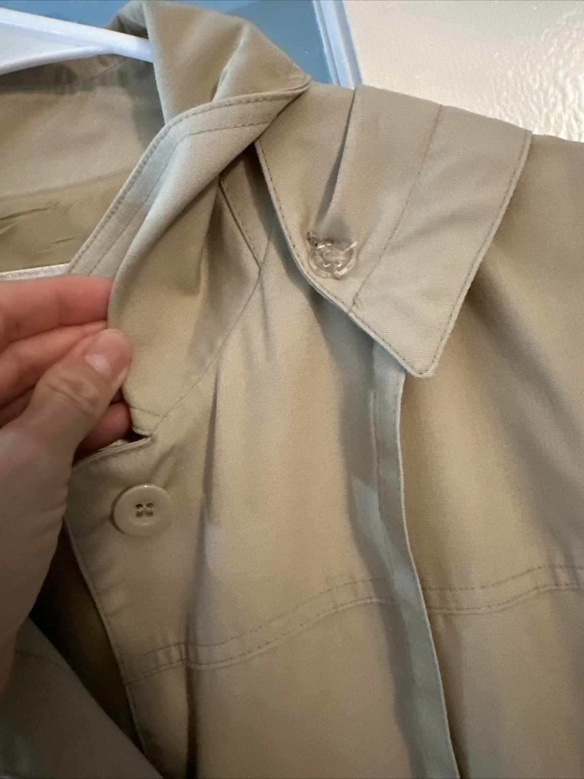 Vintage Woman&rsquo;s LONDON FOG Maincoats Raincoat/Trench Coat w/Hood Size 16 P Tan