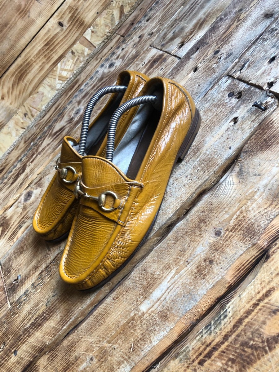 GUCCI 1953 Horsebit yellow Loafers Men display picture 1
