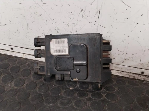 243800011R Caja Reles/Fusibles para RENAULT MEGANE III BERLINA 5P Life 2 113323 - Imagen 1 de 8