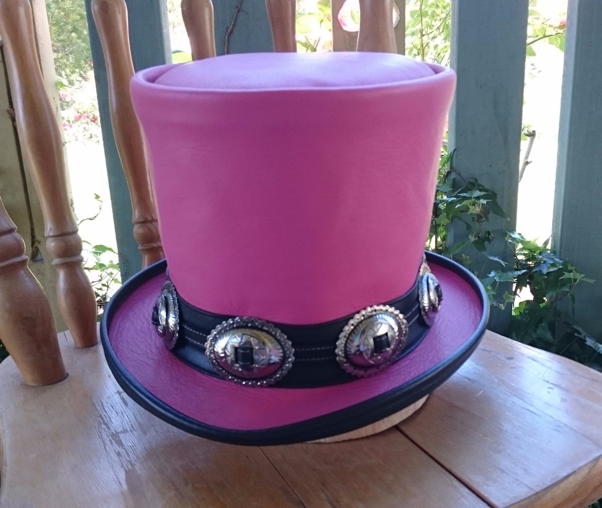 PINK LEATHER GUNS 'N ROSES SLASH TRIBUTE TOP HAT GUITARIST HIGH