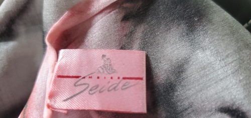 Meier Seidenschal 100% Seide 34" quadratisch künstlerisch Boho Batik Schal; Neuzustand - Bild 4 von 5