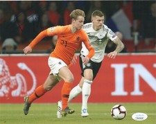 Netherlands Frenkie De Jong Autographed Signed 8x10 Photo JSA COA #1