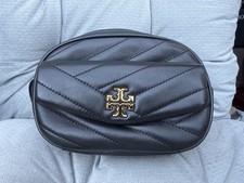Tory Burch Kira Black Chevron Leather Belt Ba...