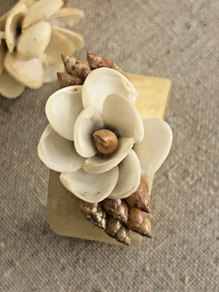 Juego de 6 servilleteros Capiz Shell flor hechos a mano centro perlas Filipinas Foto 4 de 4