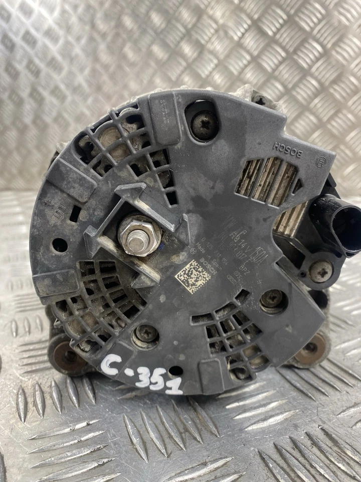 AUDI A4 B8 2012-2015 ALTERNATOR 2.0TDI 04L903017E GENUINE - Image 3 of 4