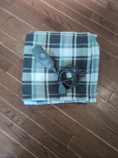 SUNBEAM Heated ELECTRIC THROW BLANKET 50 X 60 INCH, BLACK/WHITE/PLAID