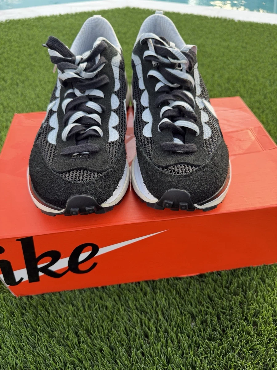 Nike sacai x VaporWaffle Black White for Sale | Authenticity