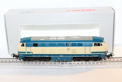 Märklin H0 3674 digitale Diesellok BR 216 090-1 beige/ ozeanblau der DB in OVP