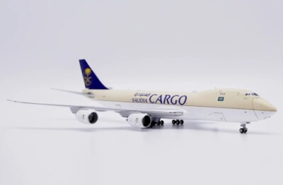JC Wings Boeing 747-8F Saudia Cargo HZ-A13 1:400 Modellflugzeug