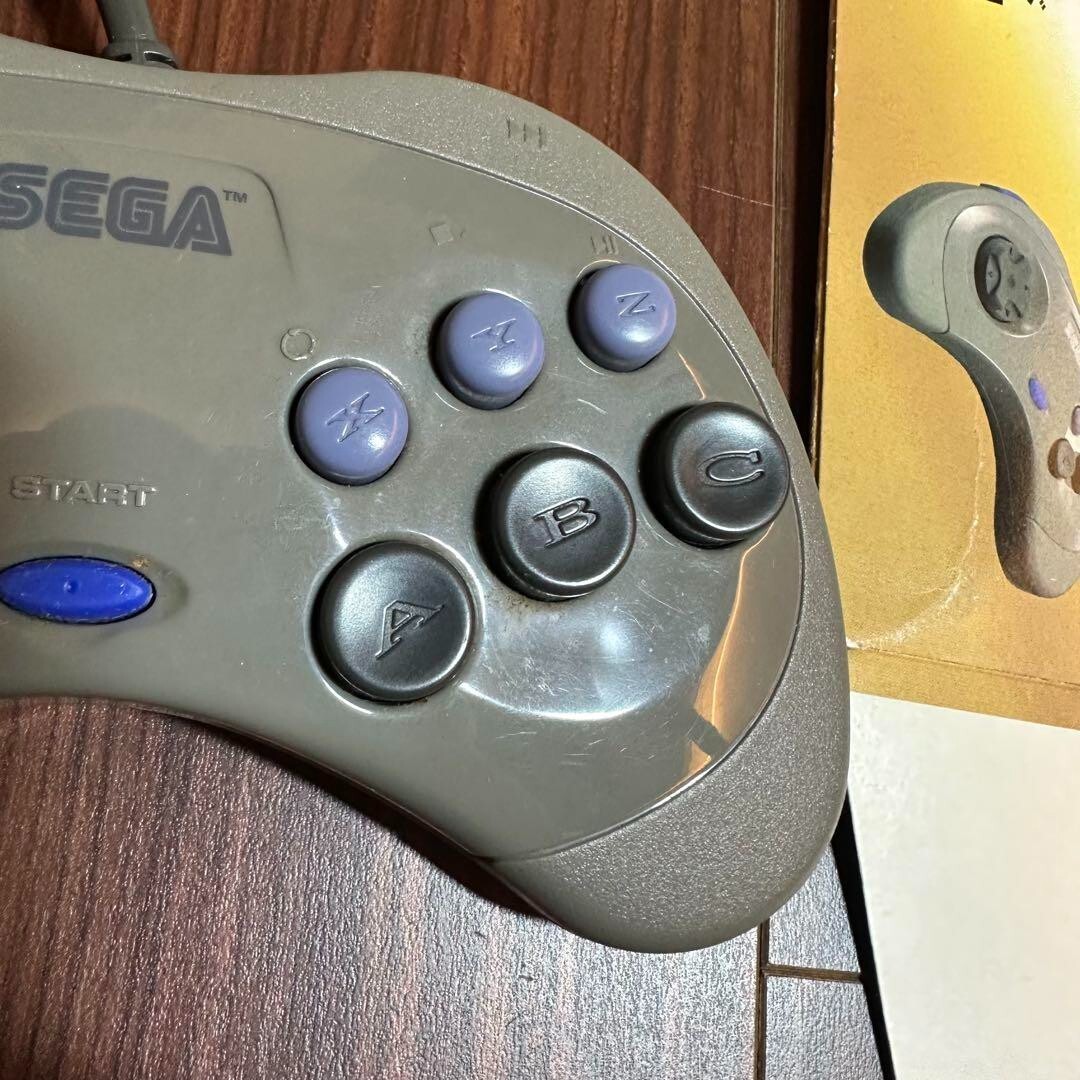 ひ*ん様 SEGA HST-0004 セガサターン SEGA セガサターン本体 HST-0004 コントローラー2個付き 日本製