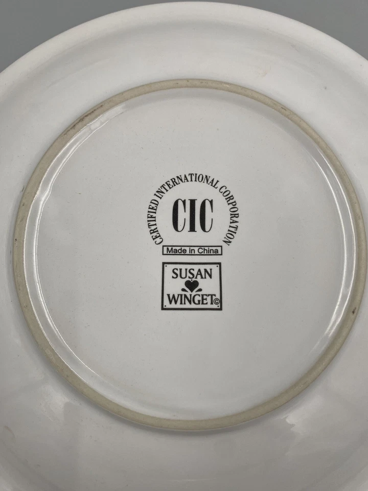 Juego De Colección De 4 Platos De Postre Muñeco De Nieve Escarchado Susan Winget Vacaciones Nieve Sin Usar LEER Foto 3 de 4