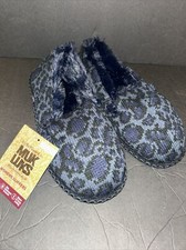 Muk Luks Chiara Slipper, Dark Sapphire, Medium 7-8, New