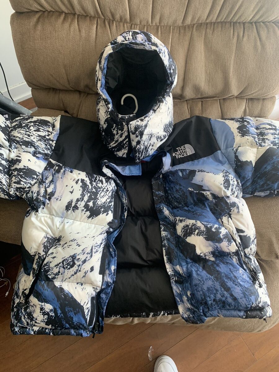Supreme x The North Face - Mountain Parka Nuptse Mountain Supreme x The North Face - Mountain Parka Nuptse Mountain