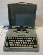 Rare Blue Royal Century Portable Typewriter In Carry Case Excellent Condition thumbnail