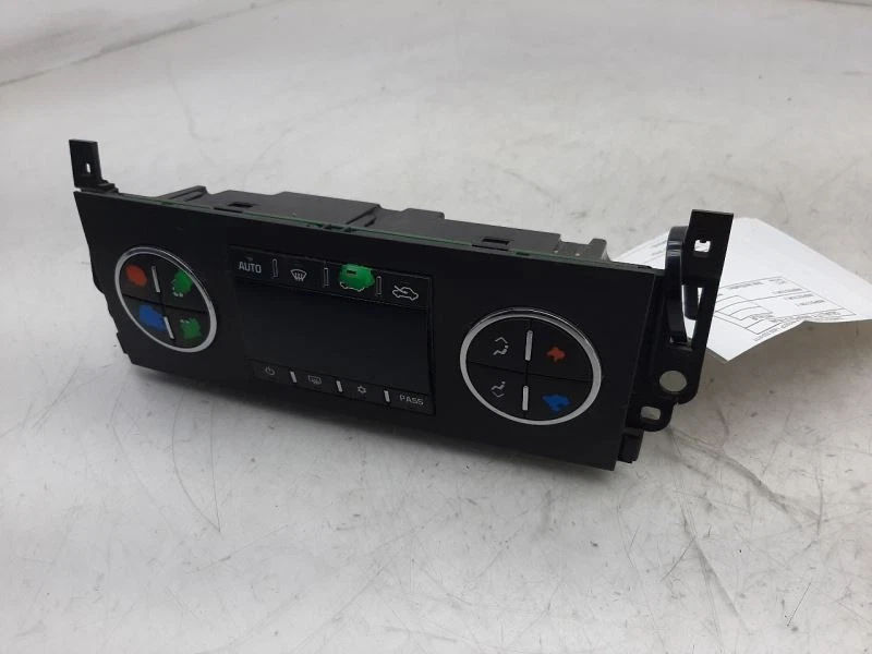 Chevrolet Silverado 2500 2007 control de temperatura 15952374 Foto 2 de 4