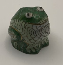 Cloisonne Vintage Frog Enamelled Figurine Figure RARE Green Gold Finish 4cms