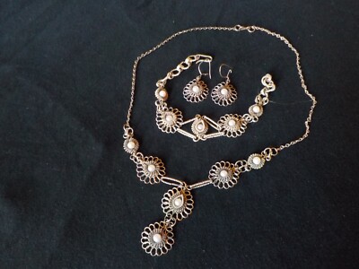 Vintage Filigree Silver Tone Faux Pearl Jewelry Set Necklace Bracelet ...
