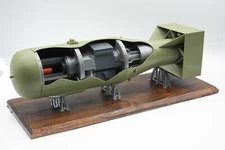 MKI Atomic Bomb "Little Boy" Model  1/8.6 Medium Scale - WW2 US Military Cutaway