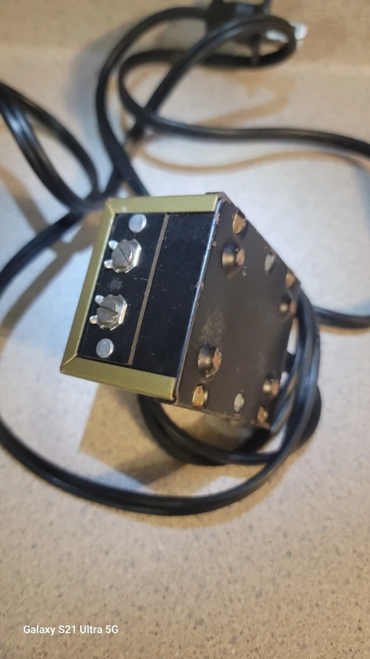 Sistema de carreras eléctrico Tyco Pro transformadores modelo 6086 para coches de ranura Foto 3 de 4