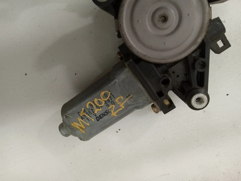 99-03 MITSUBISHI GALANT ЗАДНИЙ ПРАВЫЙ БОКОВОЙ СТЕКЛОПОДЪЕМНИК С ДВИГАТЕЛЕМ OEM, 135-59392 - Изображение 3 из 4