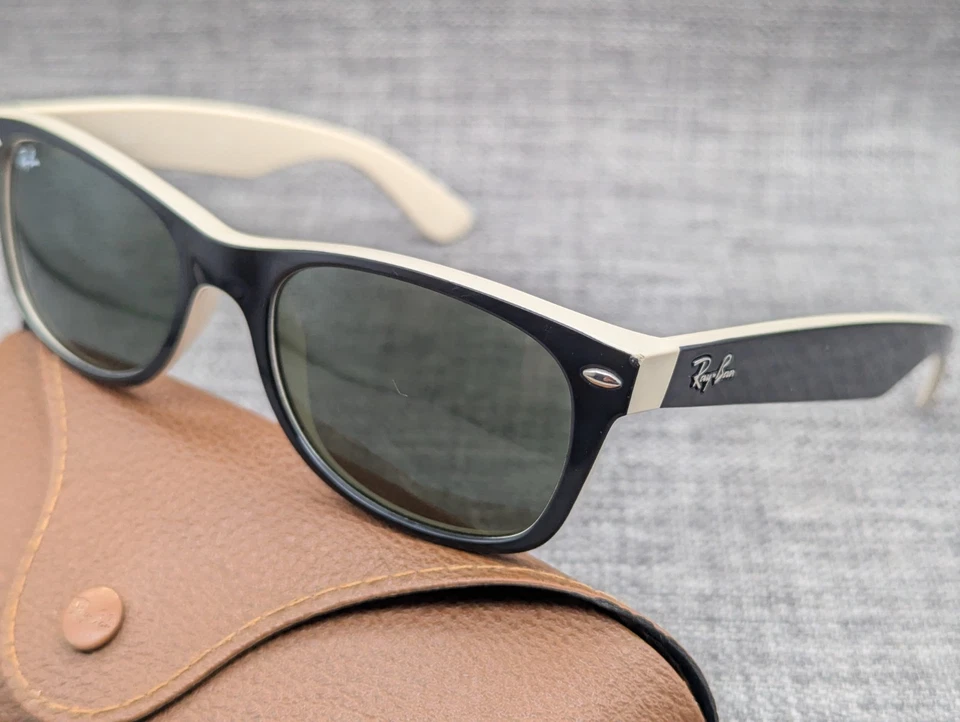 Ray-Ban New Wayfarer Sunglasses RB2132 52mm Black / Beige / Brown, photo 4 of 5