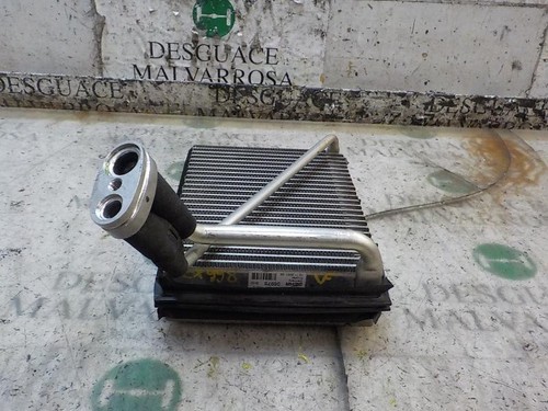 8D1820103D klimaverdampfer VOLKSWAGEN PASSAT BERL. COMBI W8 4.0 lvaap15590932