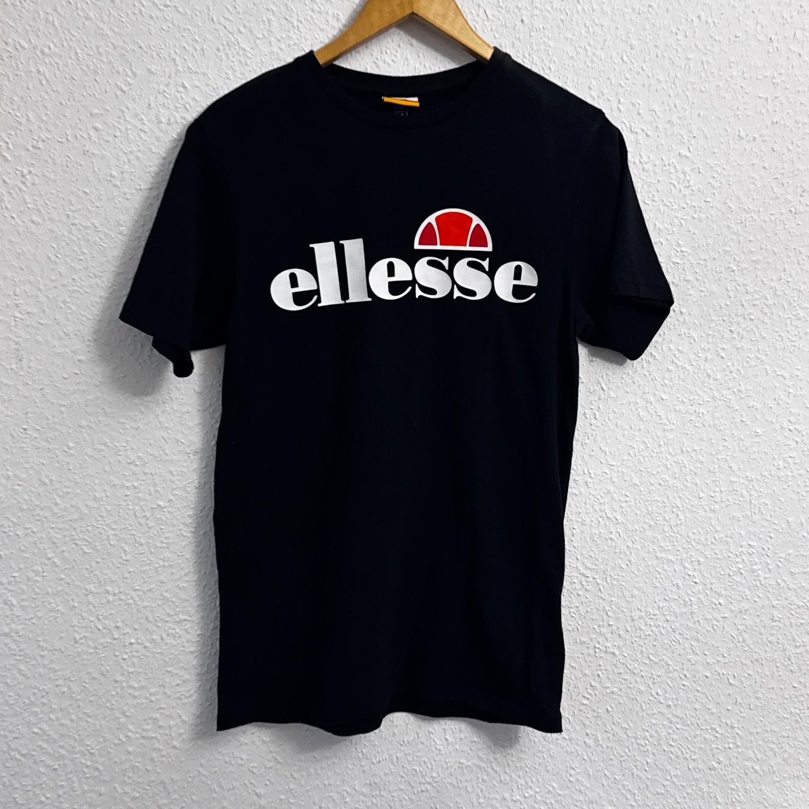 Ellesse "Albany" Classic Logo T-Shirt - Black - Size US 4 / EU 36 image 3