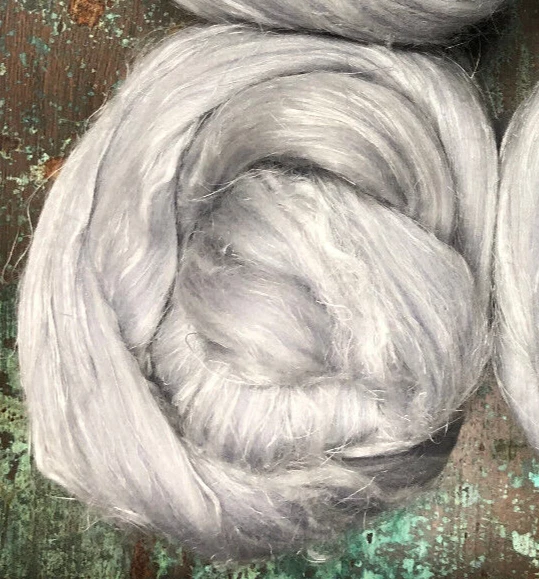 Серебряная лаванда Swirl верхний ровинг спиннинг валяния шерсти мериноса 15 унций сумка - Изображение 2 из 2