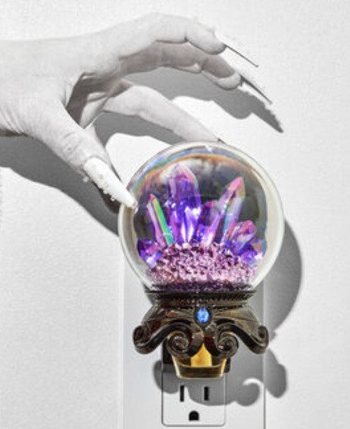 BBW CRYSTAL BALL NIGHTLIGHTWallflowers Fragrance Plug Bath