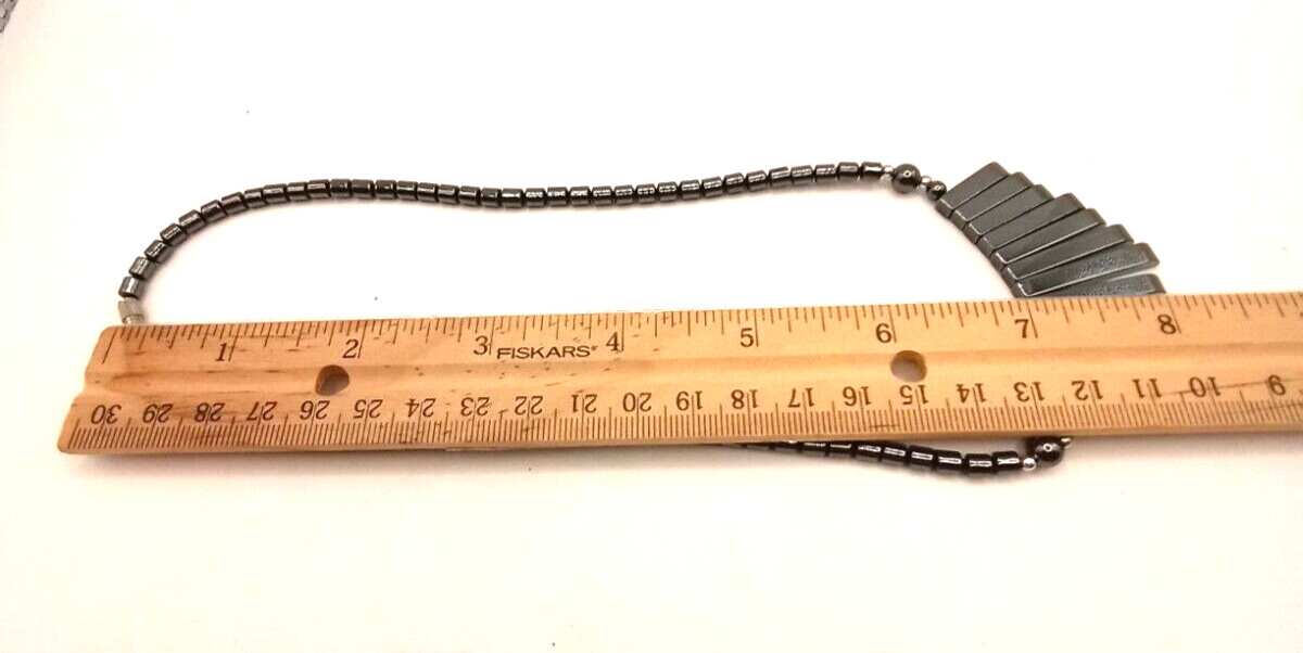 Beautiful Hematite Small Statement Necklace with … - image 9