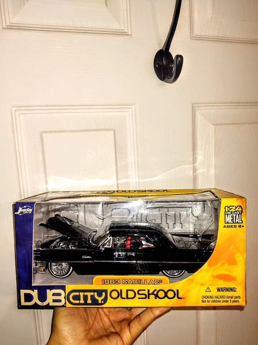 Cadillac 1963 Vehicle Year 1963 Year of Manufacture Contemporary