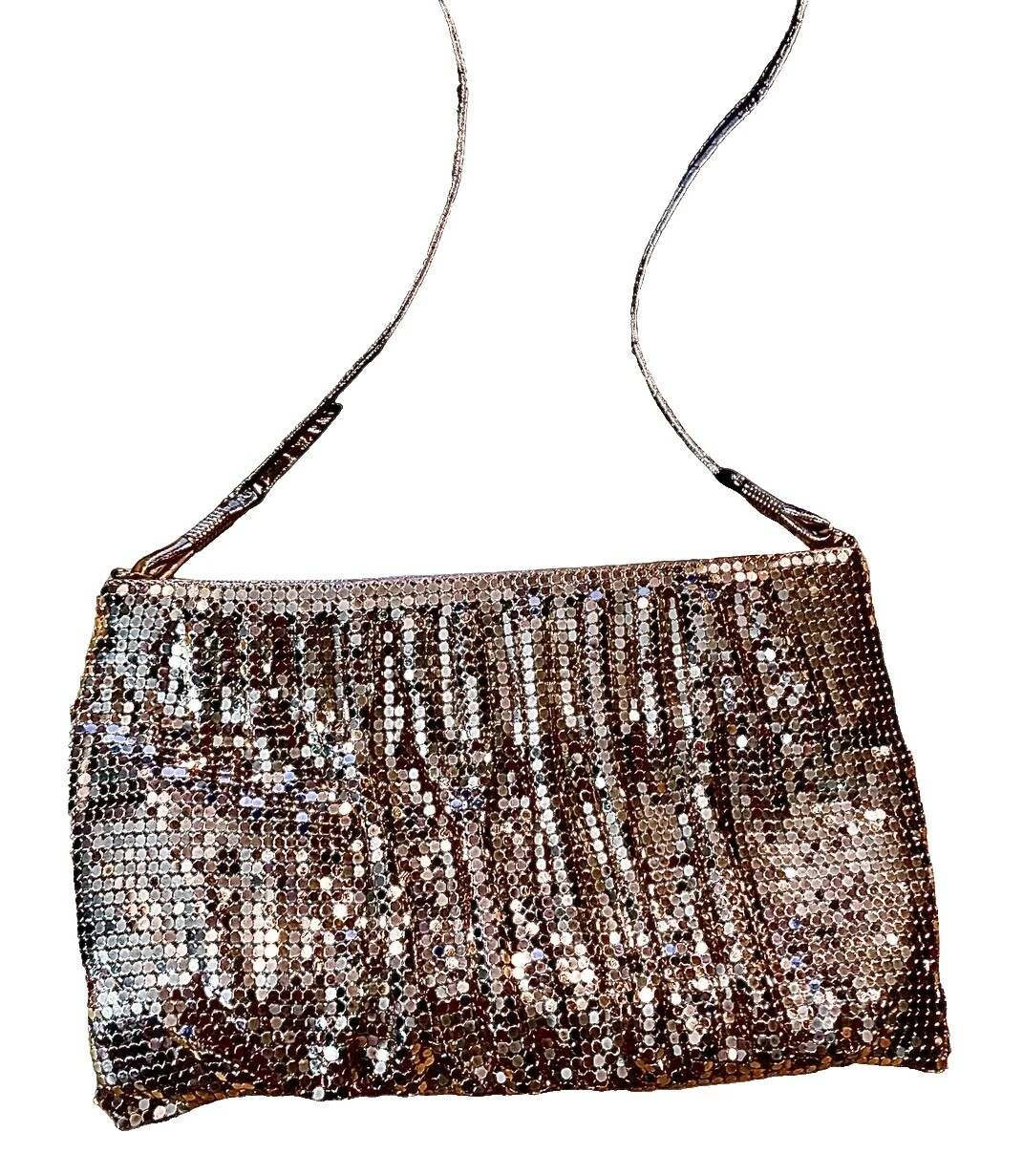 Accesorios vintage Whiting and Davis Little Black