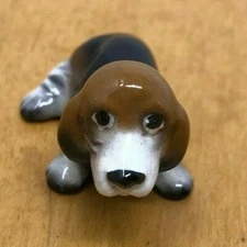 Vintage Glazed Beagle Puppy Dog Pottery Figurine 2" Cute