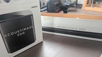 Bose soundtouch 300 Acoustimass 300 mit AdaptIQ Einmessmikrofon und orig. FB