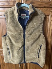 Levi  s Men  s Summit Sherpa Vest, Tan Size Medium