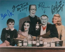 THE MUNSTERS TV CAST 8X10 SIGNED PHOTO AUTOGRAPH MEMBER SIGNATURE POSTER REPRINT