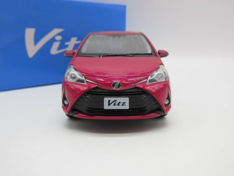 1 30 Vitz Jewela Late Model Miniature Car Cherr eBay