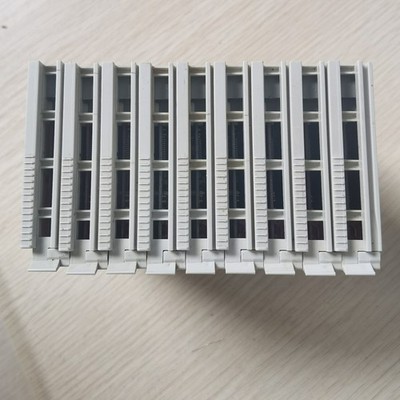   750-1505 1PC Digital Input 24VDC   Clamp New *vy