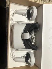 Meta Quest 2 128GB VR Headset White w/extra battery and upgraded headset