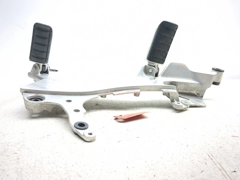 91-02 Honda ST 1100 ST1100 dianteiro direito driver peg traseiro com peg de passageiro - Imagem 3 de 4